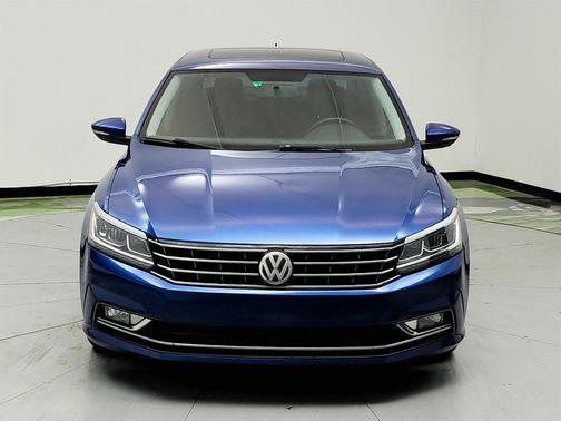 Blue 2017 Volkswagen Passat 1.8T SE