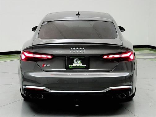 2023 Audi S5 3.0T Prestige