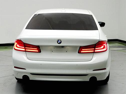 2017 BMW 530 530xi