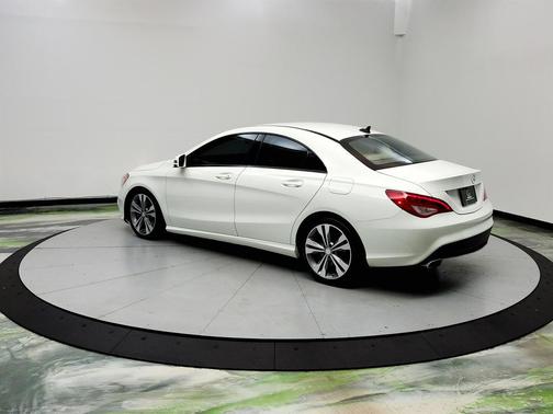 2016 Mercedes-Benz CLA-Class Base