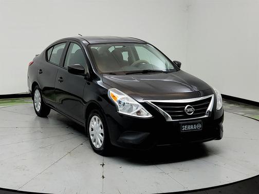 Black 2016 Nissan Versa 1.6 S+