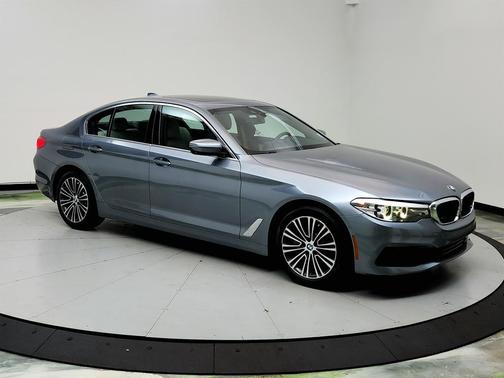 2019 BMW 530 i