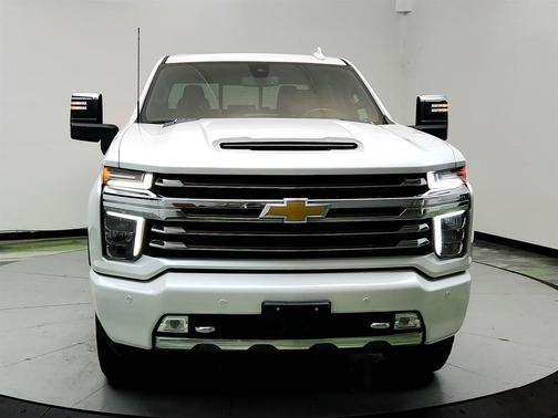 2022 Chevrolet Silverado 2500 High Country