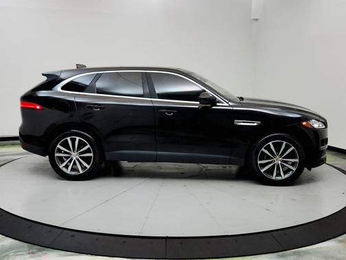 2020 Jaguar F-PACE 25t Prestige