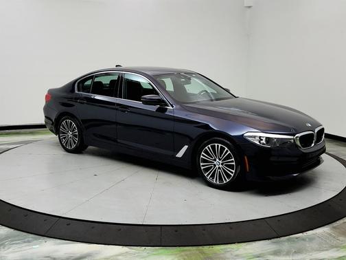 2019 BMW 530 530i