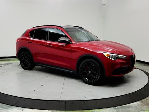 2019 Alfa Romeo Stelvio Base