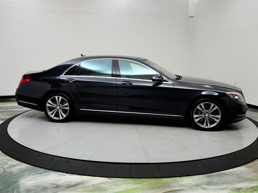 2016 Mercedes-Benz S-Class S550