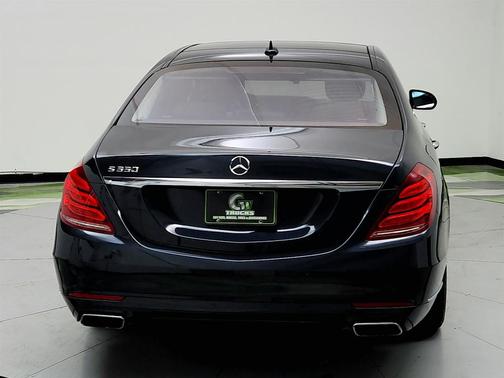 2016 Mercedes-Benz S-Class S550