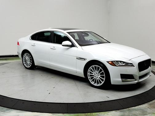 2020 Jaguar XF 30t Prestige