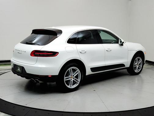 2018 Porsche Macan S