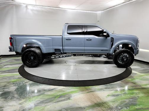 2024 Ford F-450 Platinum