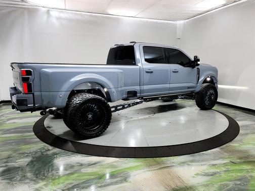 Blue 2024 Ford F-450 Platinum