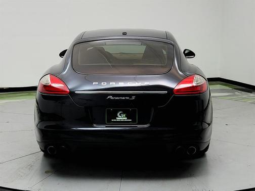 2012 Porsche Panamera 4
