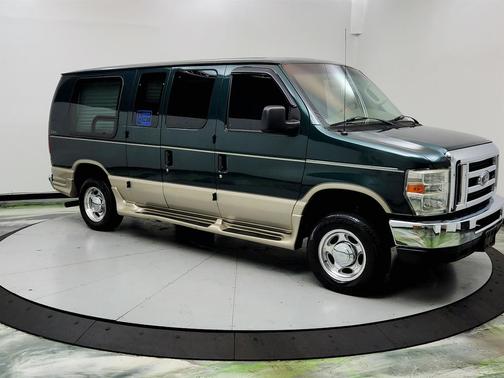 2008 Ford E150 Base