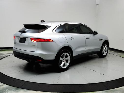 Aluminum 2020 Jaguar F-PACE 25t Premium
