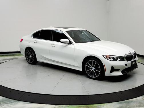 2019 BMW 330 330i