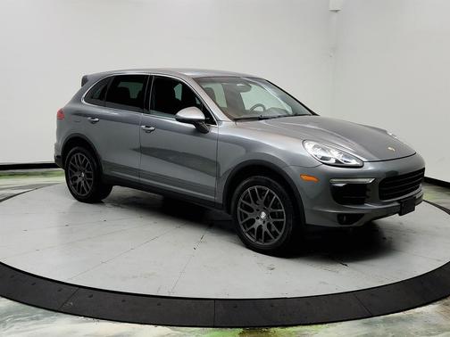 Gray 2016 Porsche Cayenne Cayenne