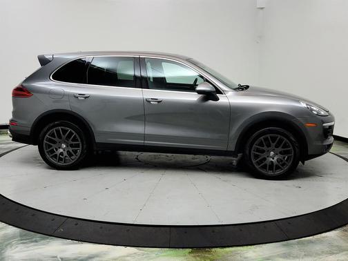 Gray 2016 Porsche Cayenne Cayenne