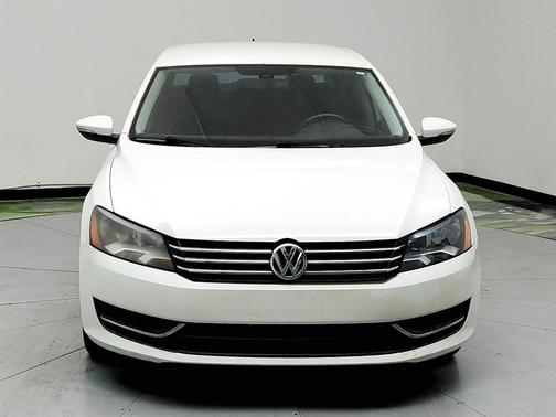 2012 Volkswagen Passat 2.5 SE