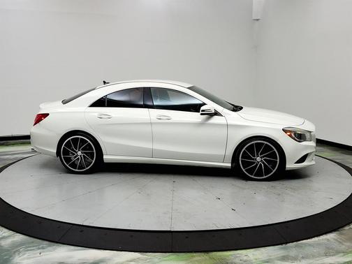 2015 Mercedes-Benz CLA-Class Base