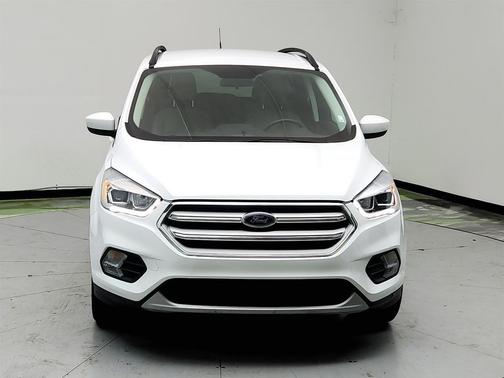 White 2019 Ford Escape SEL