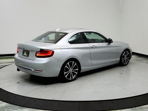 2014 BMW 228 228i