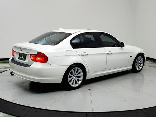 2011 BMW 328 328i