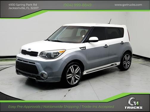 White 2016 Kia Soul +