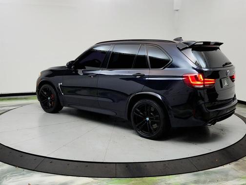 Black 2018 BMW X5 M Base