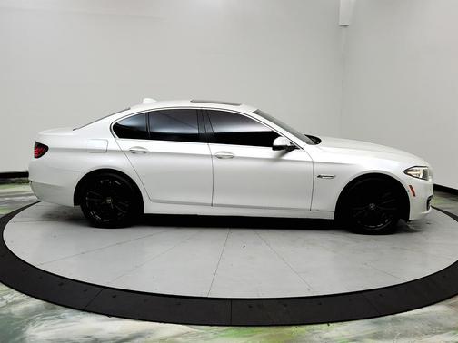 2015 BMW 528 528i