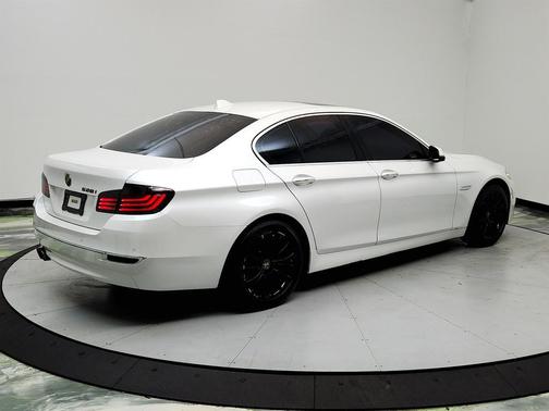 2015 BMW 528 528i