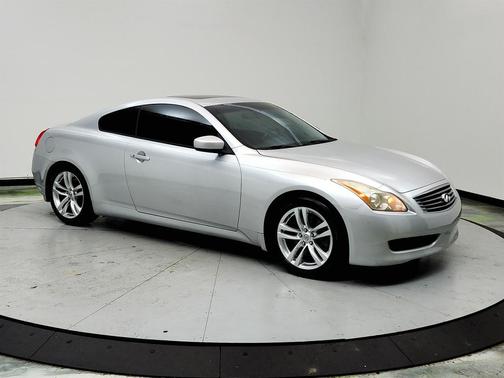 2010 INFINITI G37 Journey