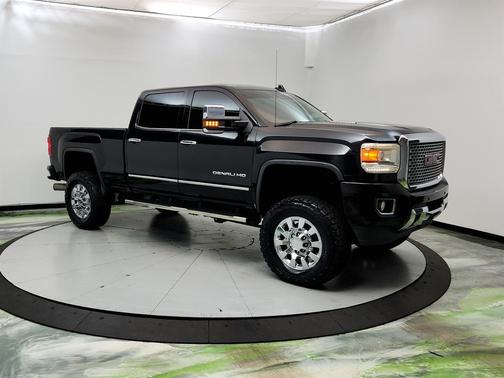 2016 GMC Sierra 2500 Denali