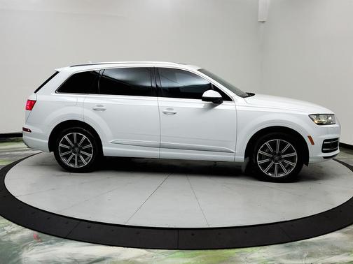 2017 Audi Q7 3.0T Premium