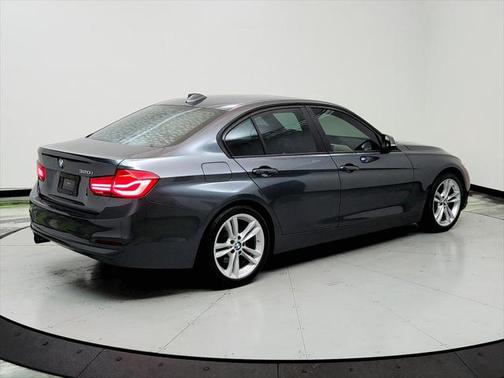 2017 BMW 320 i