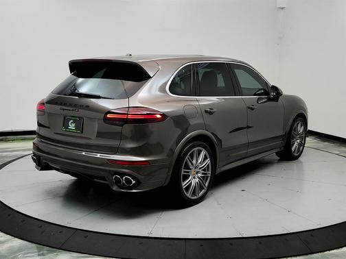 Brown 2016 Porsche Cayenne GTS