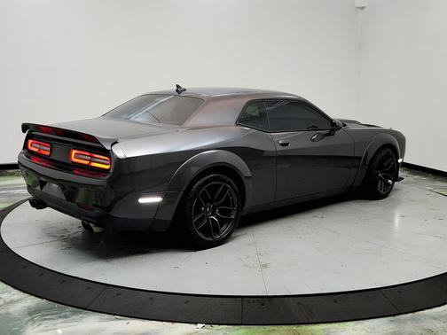 2020 Dodge Challenger R/T Scat Pack Widebody