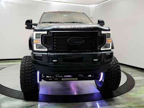 2022 Ford F-450 Platinum