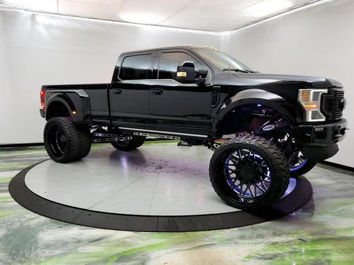 2022 Ford F-450 Platinum