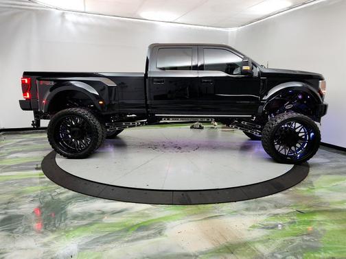 2022 Ford F-450 Platinum