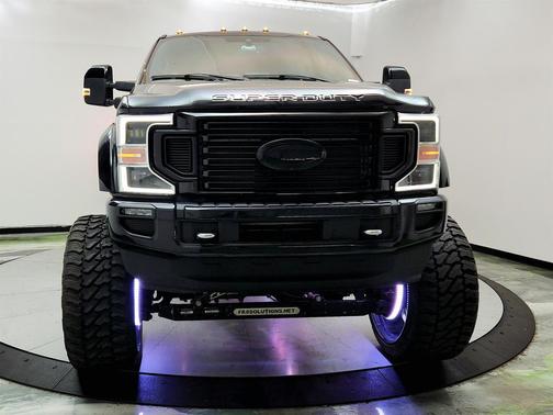 2022 Ford F-450 Platinum