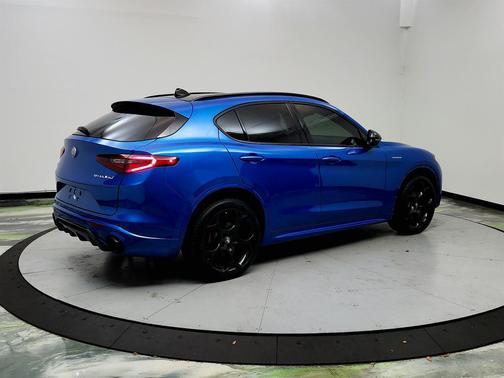 Blue 2022 Alfa Romeo Stelvio Ti