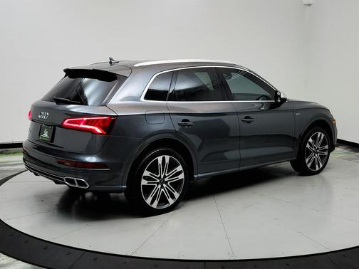 2018 Audi SQ5 3.0T Premium Plus