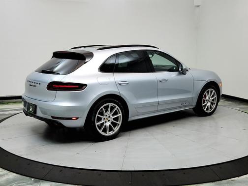 2017 Porsche Macan GTS