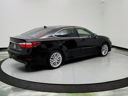 Black 2013 Lexus ES 350 Base
