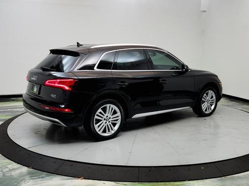 Black 2018 Audi Q5 Premium Plus