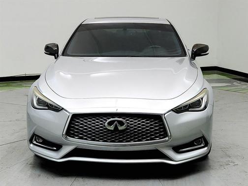 2018 INFINITI Q60 3.0T LUXE