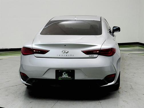 2018 INFINITI Q60 3.0T LUXE
