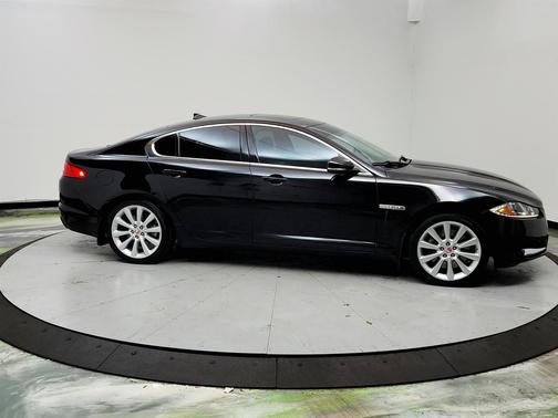 2014 Jaguar XF SC