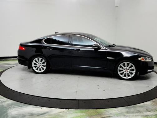 2014 Jaguar XF SC